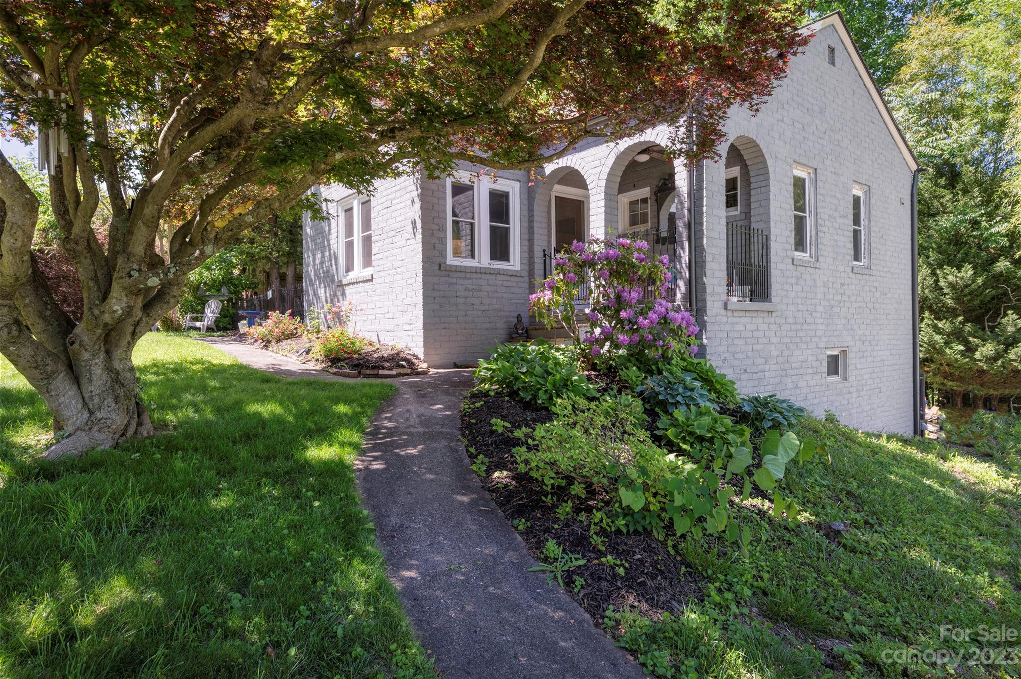 6 Waverly Road Asheville NC 28803