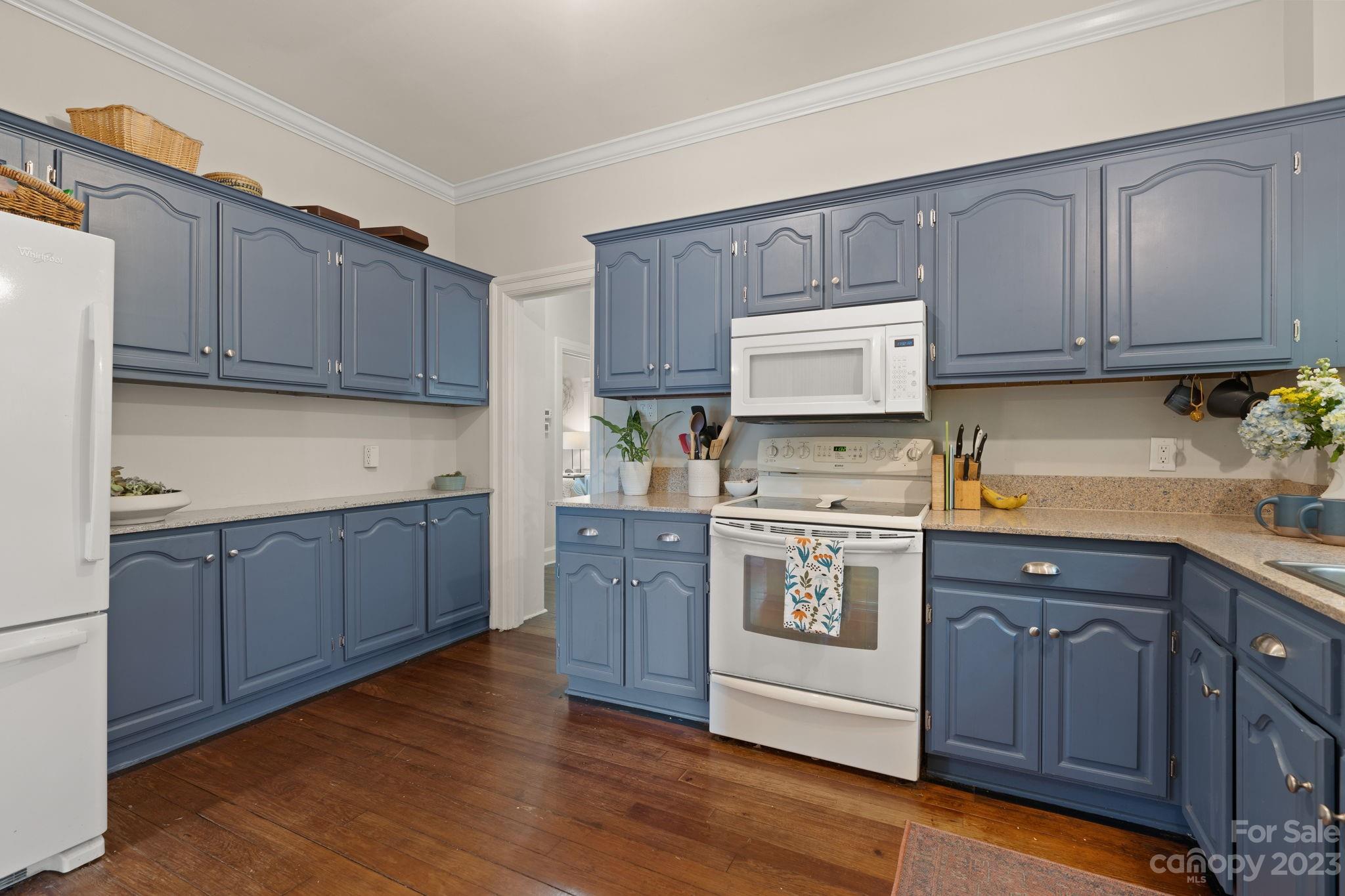 6 Waverly Road Asheville NC 28803