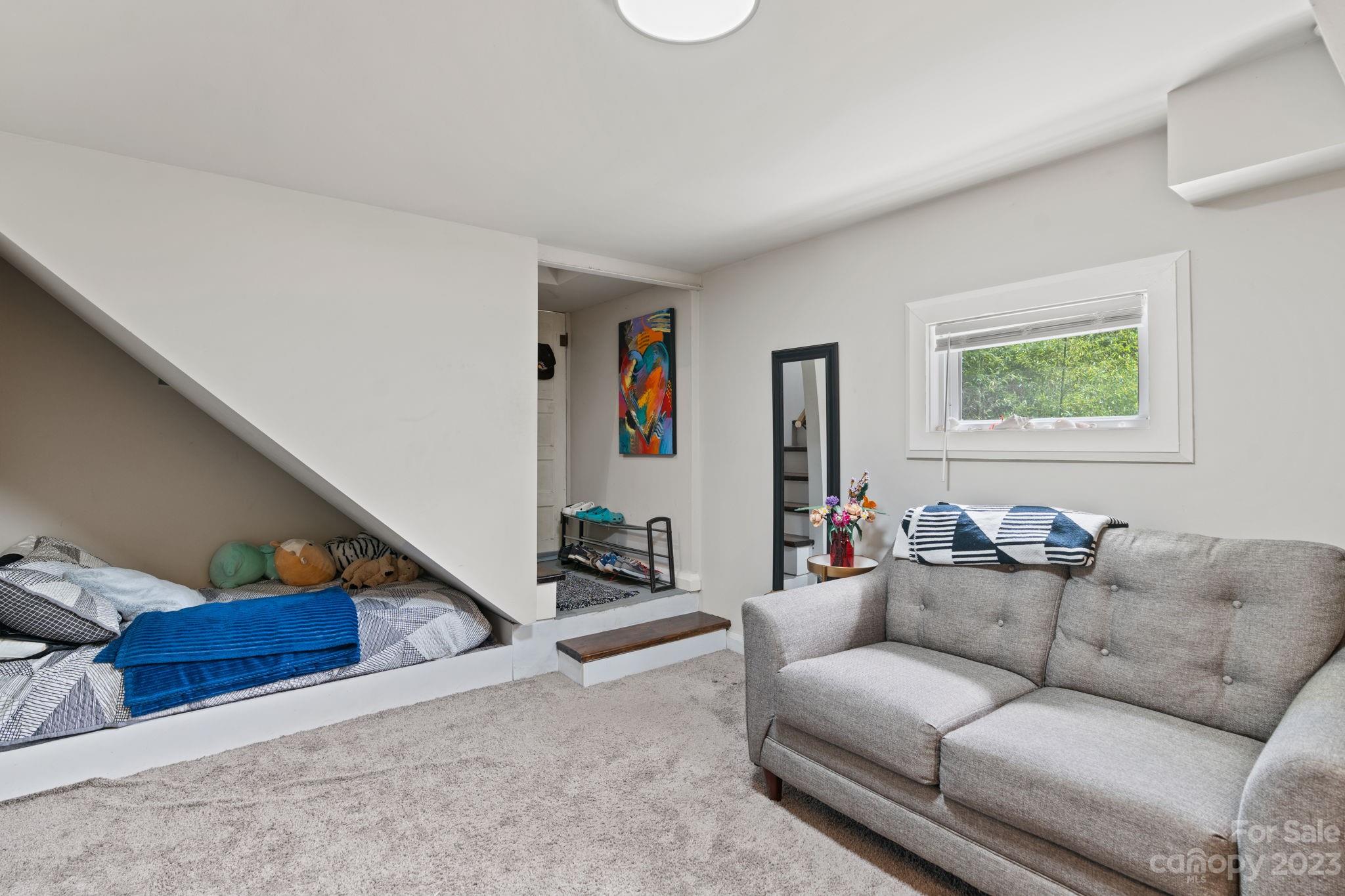 6 Waverly Road Asheville NC 28803