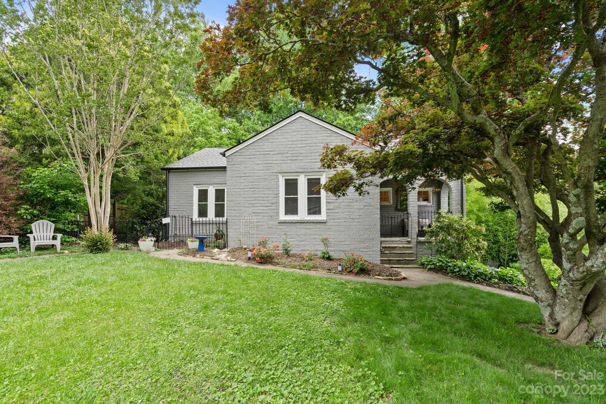 6 Waverly Road Asheville NC 28803