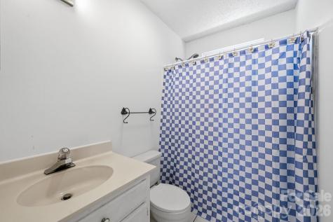 2717 Olde Whitehall Road Charlotte NC 28273