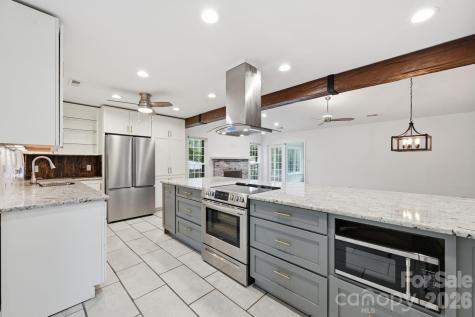 2717 Olde Whitehall Road Charlotte NC 28273