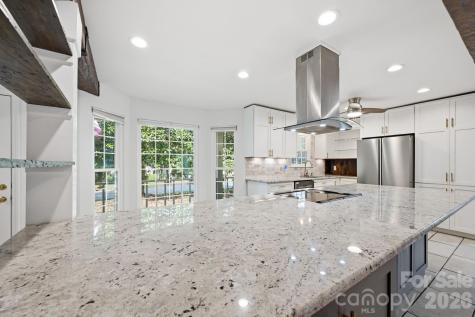 2717 Olde Whitehall Road Charlotte NC 28273