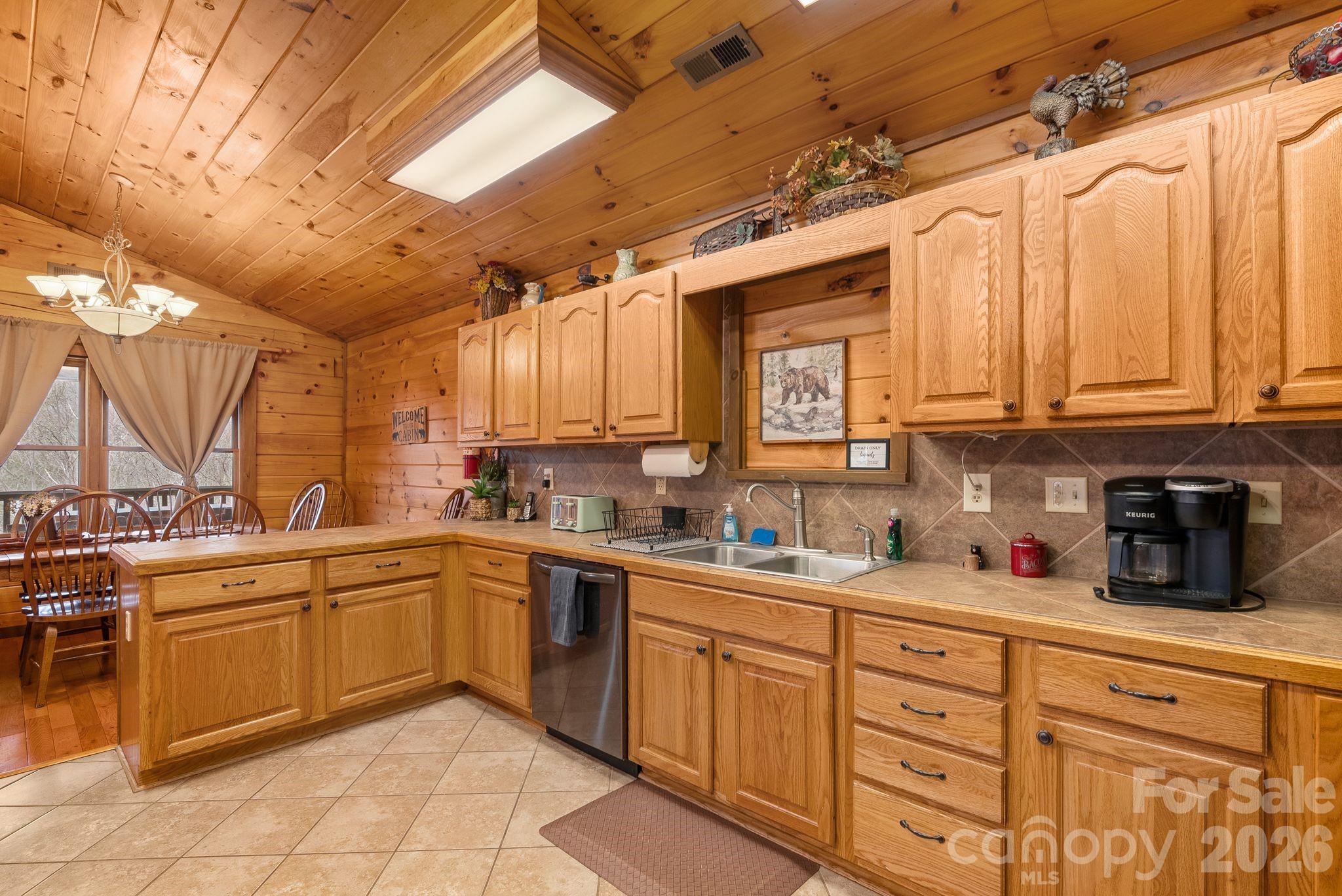 264 Moonbeam Lane Clyde NC 28721