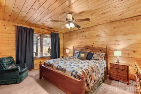 264 Moonbeam Lane Clyde NC 28721