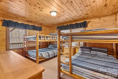 264 Moonbeam Lane Clyde NC 28721