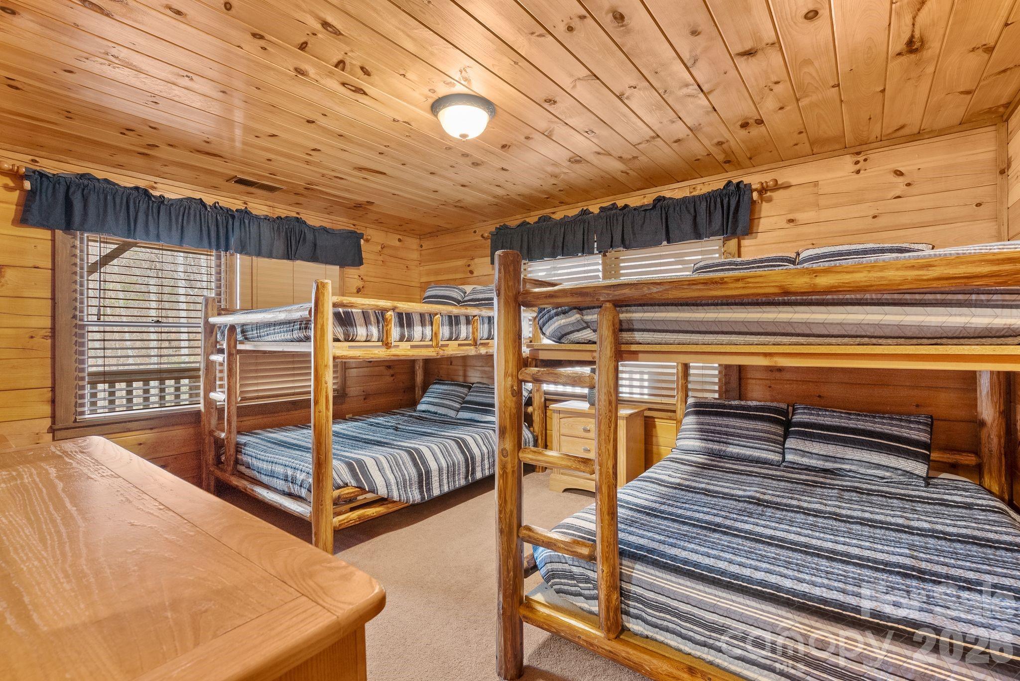 264 Moonbeam Lane Clyde NC 28721