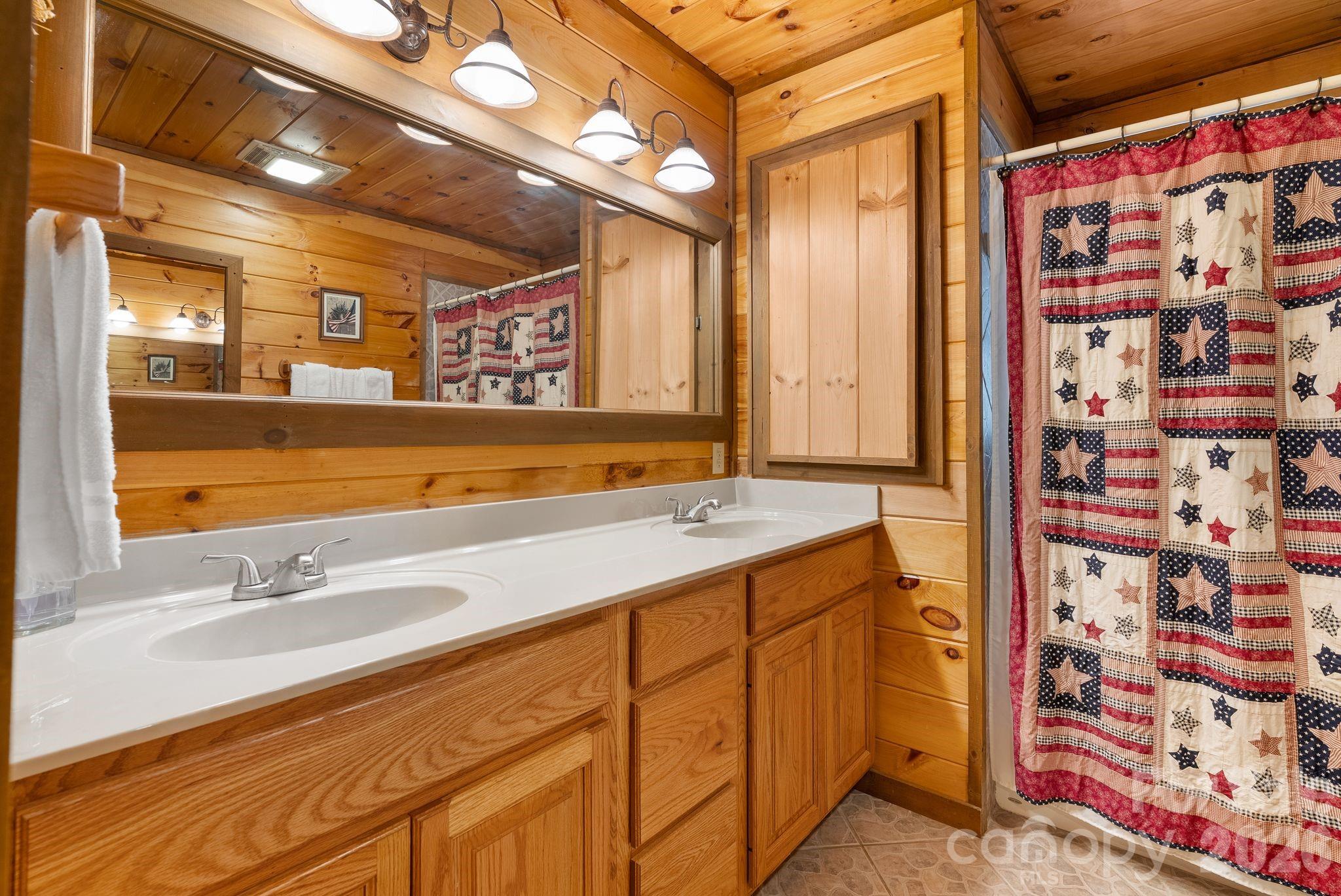 264 Moonbeam Lane Clyde NC 28721