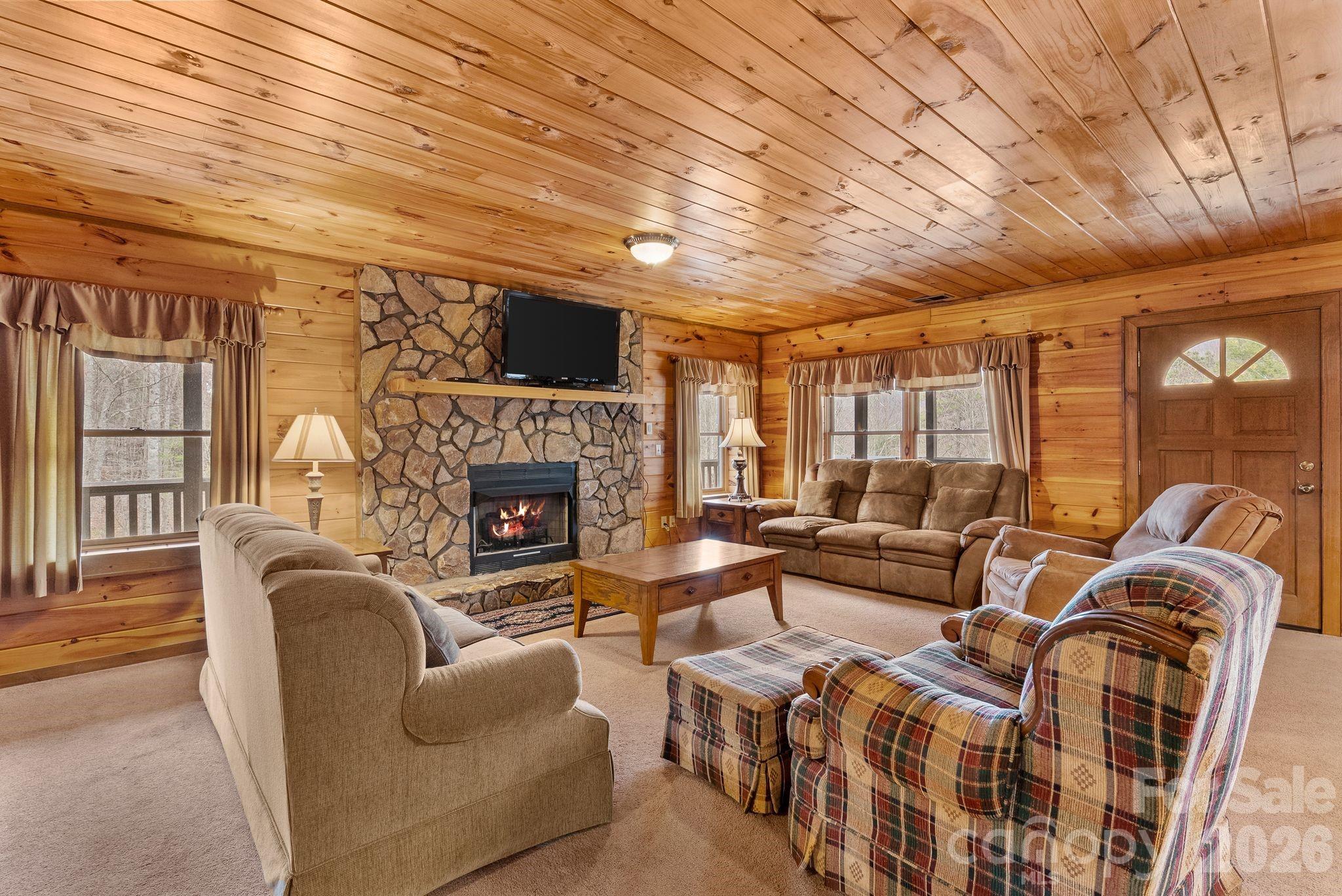 264 Moonbeam Lane Clyde NC 28721