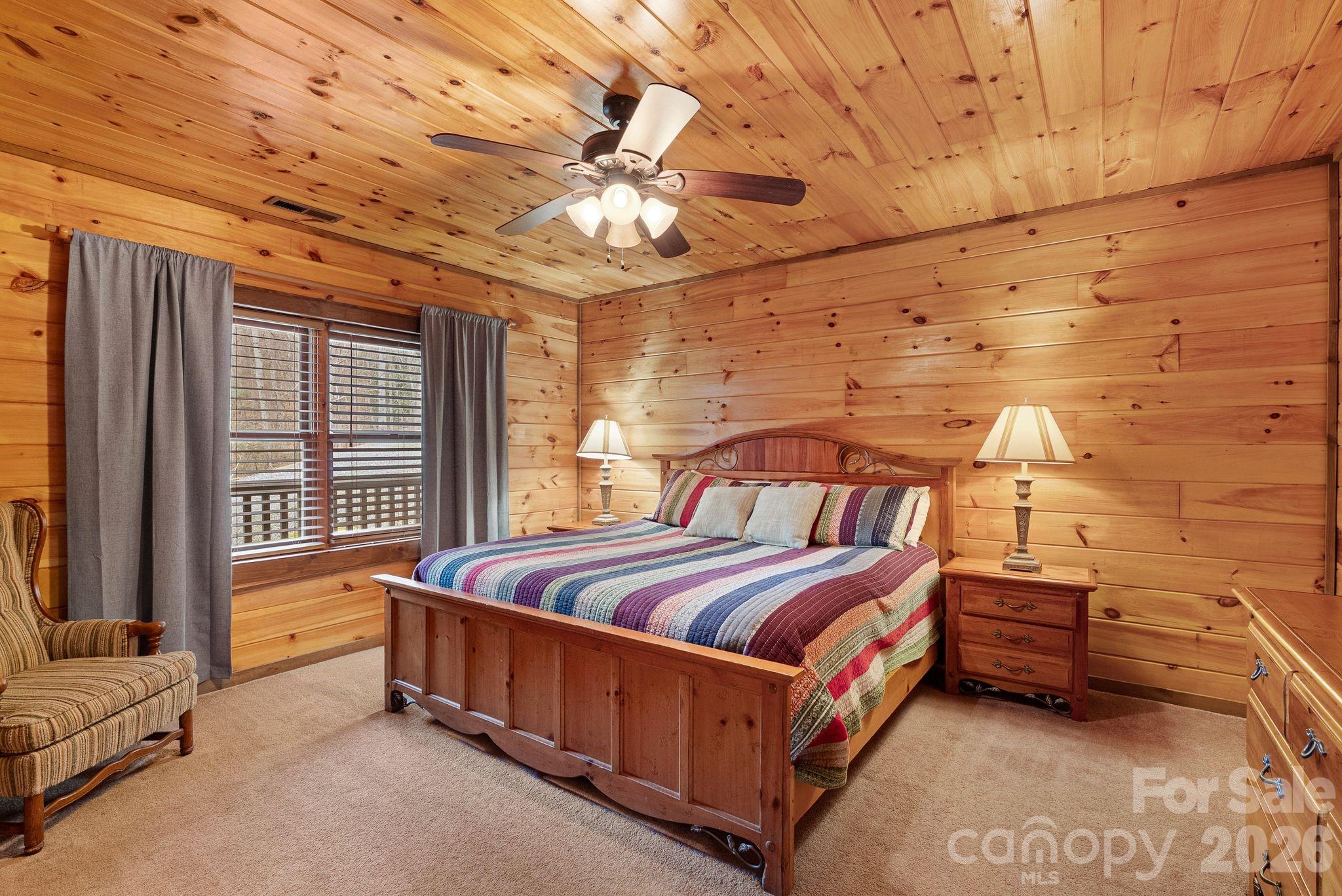 264 Moonbeam Lane Clyde NC 28721