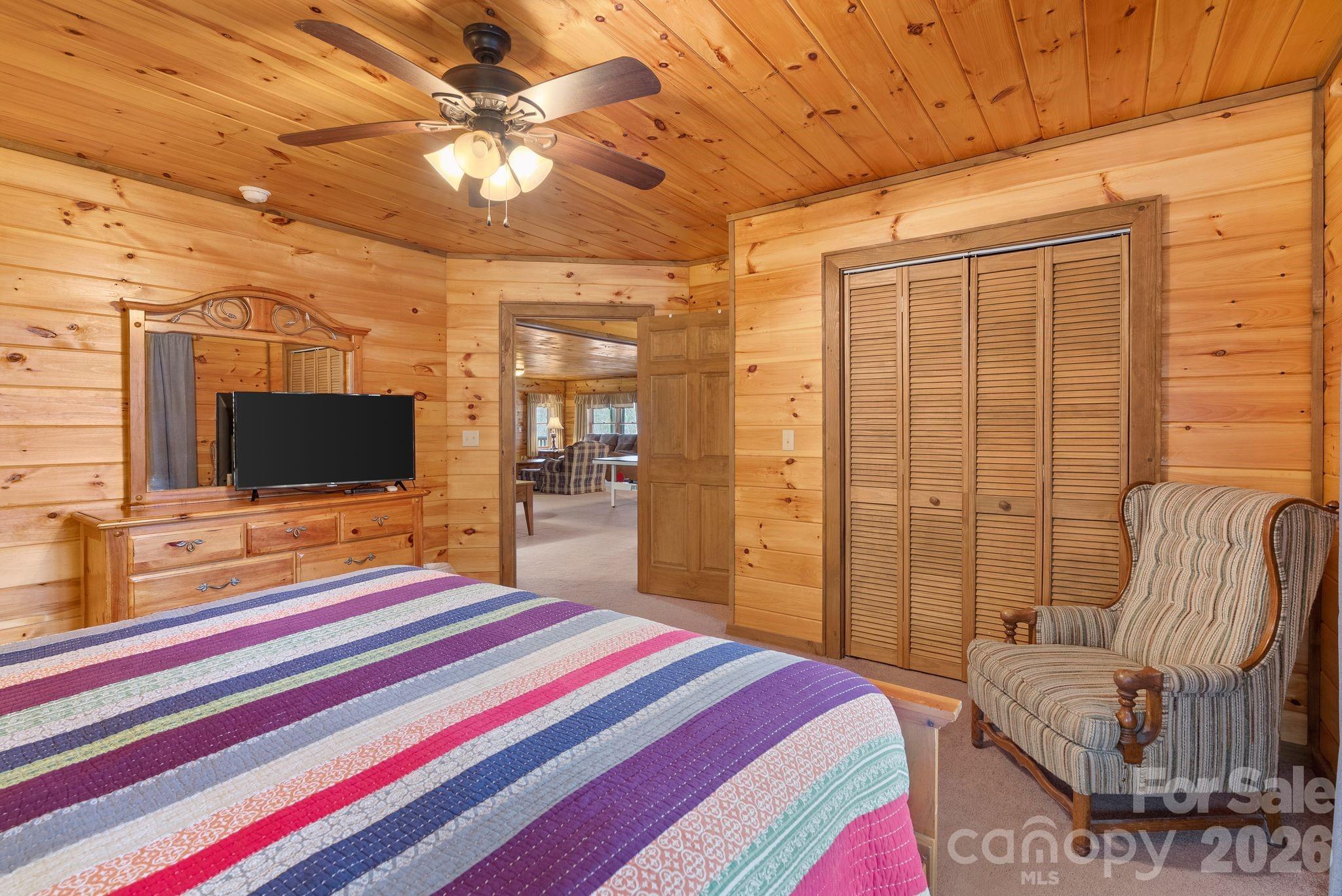 264 Moonbeam Lane Clyde NC 28721