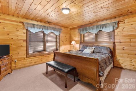 264 Moonbeam Lane Clyde NC 28721