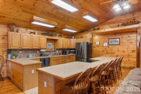 264 Moonbeam Lane Clyde NC 28721