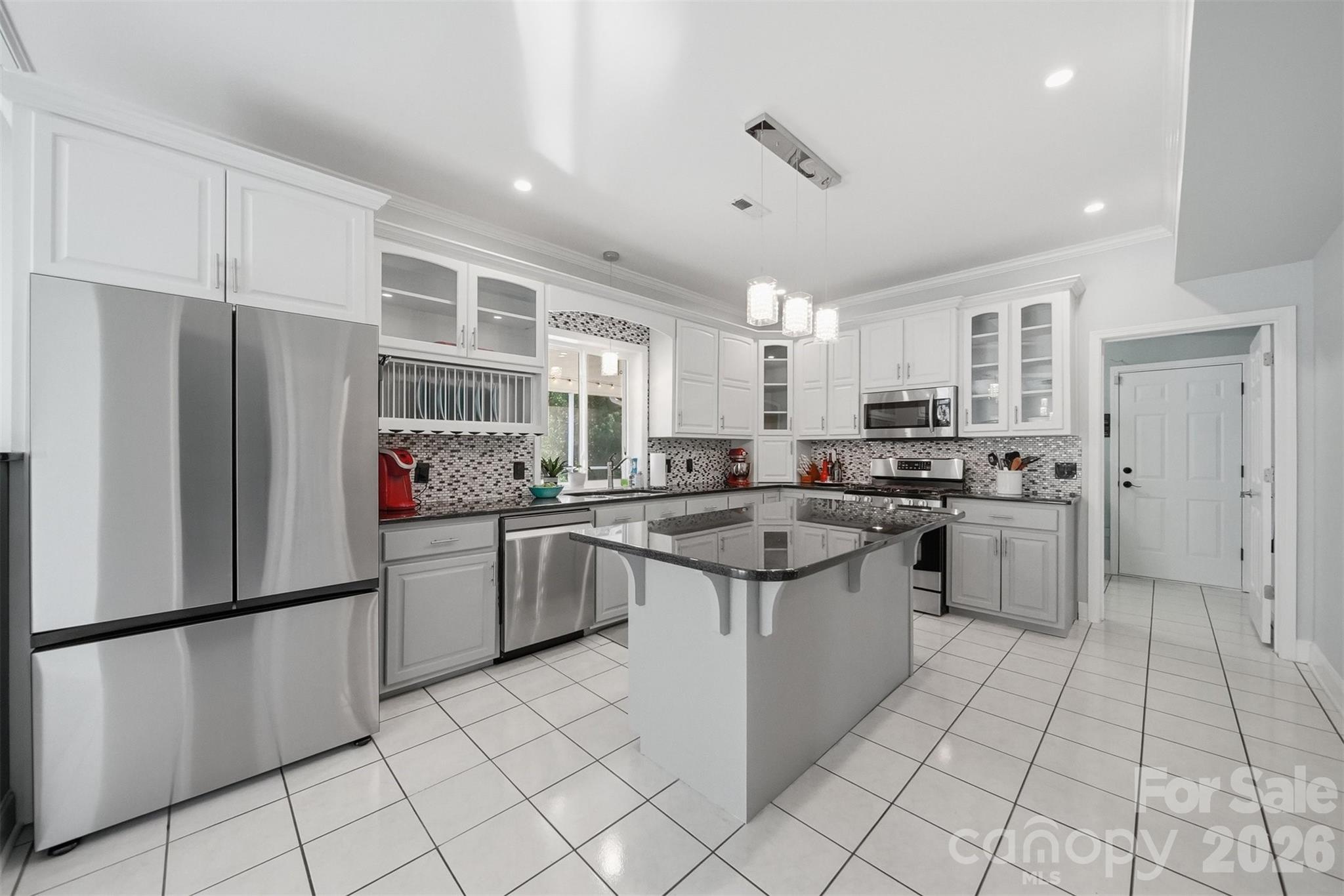 1360 Sweetbriar Lane Hickory NC 28602