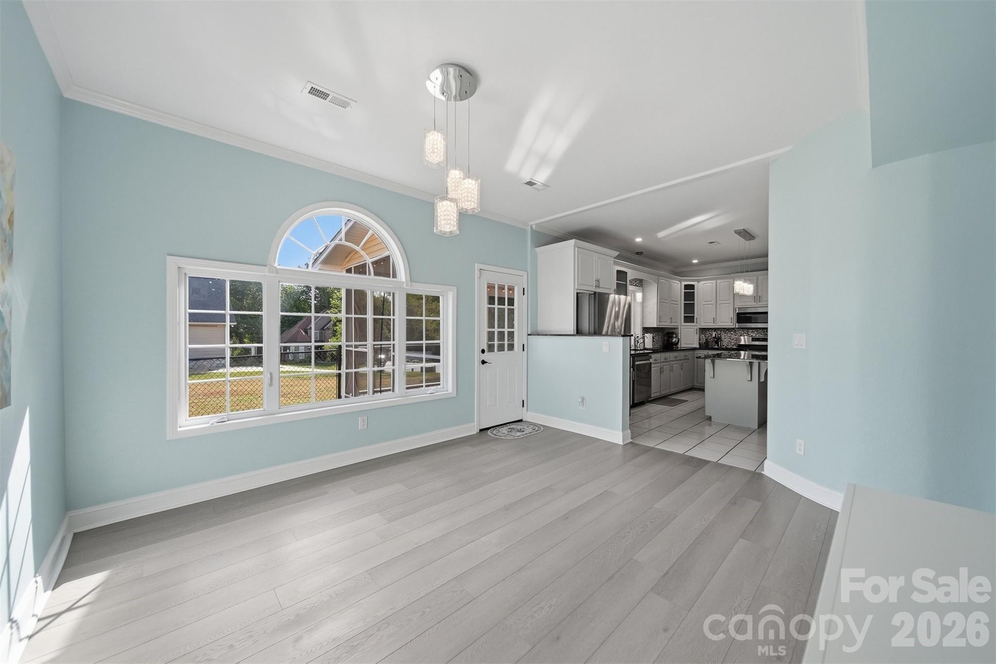 1360 Sweetbriar Lane Hickory NC 28602