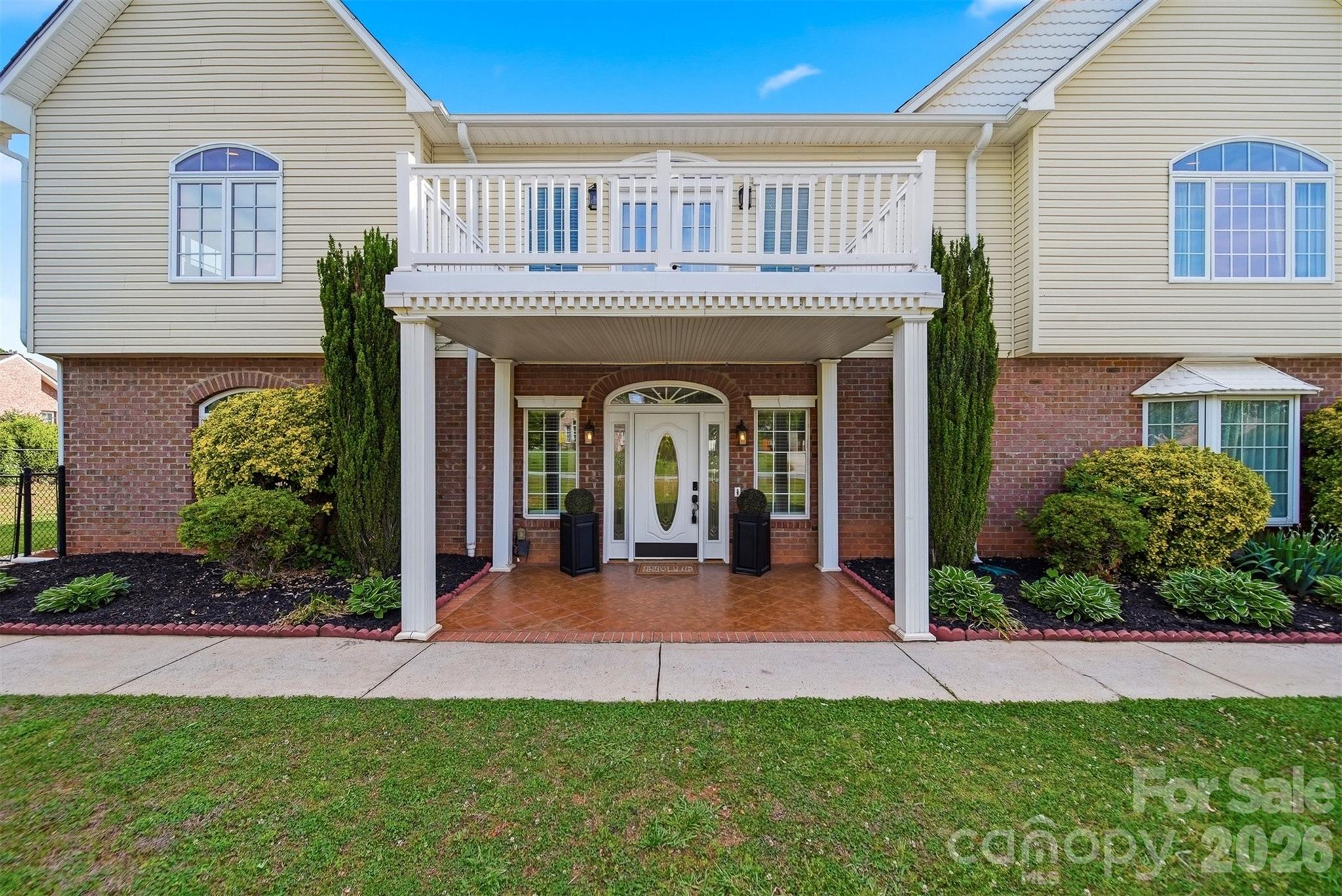 1360 Sweetbriar Lane Hickory NC 28602