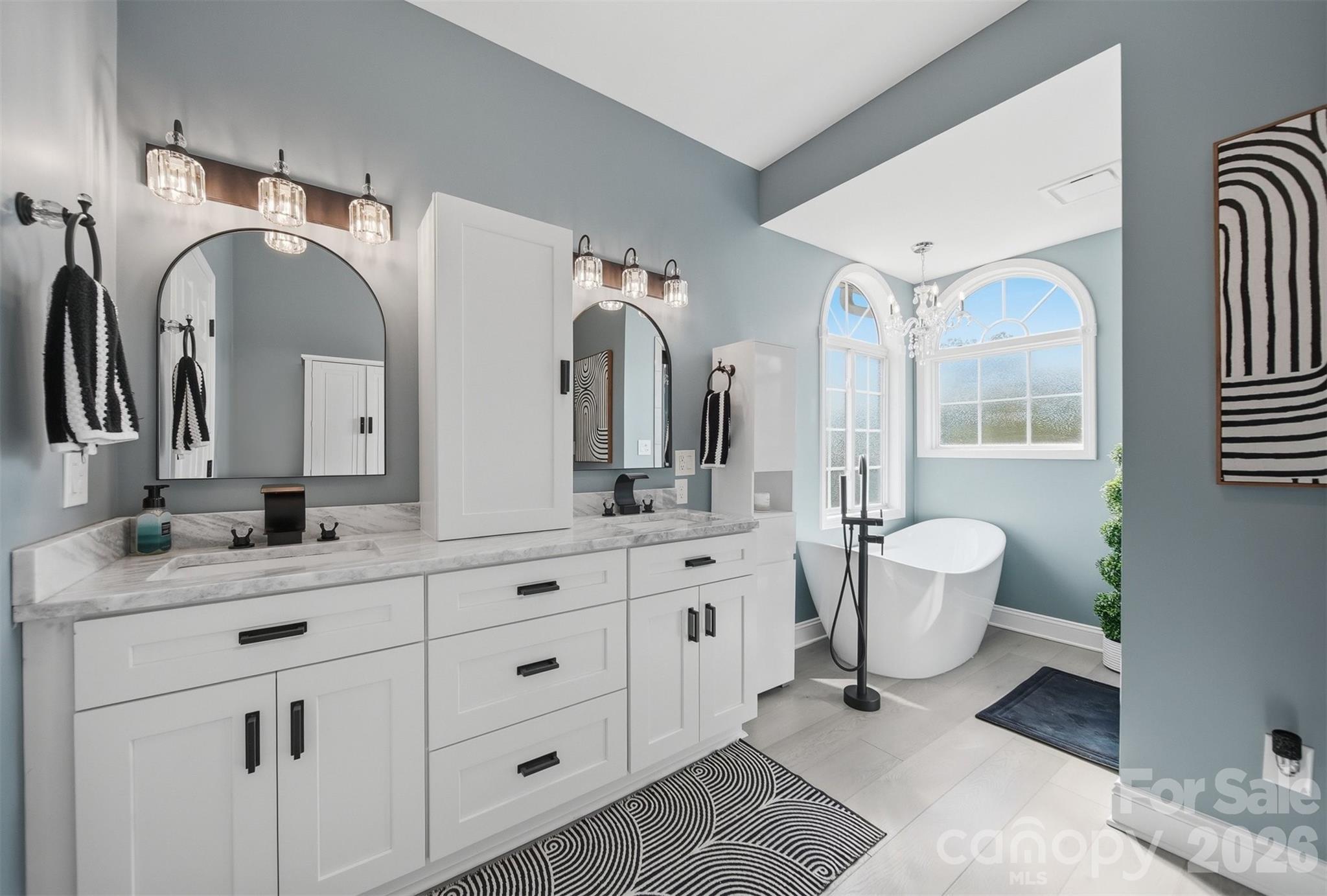 1360 Sweetbriar Lane Hickory NC 28602