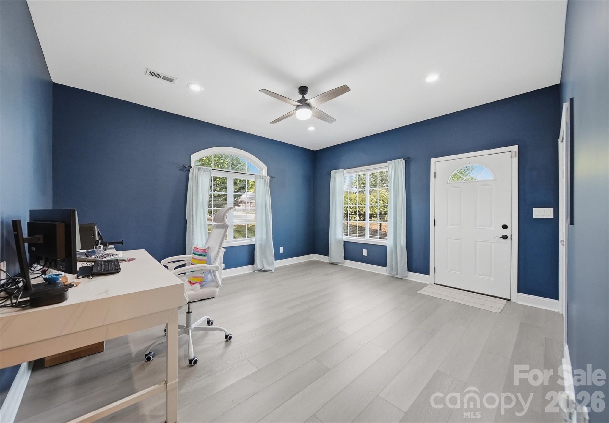 1360 Sweetbriar Lane Hickory NC 28602