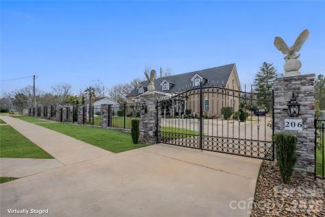 206 Cedar Drive Salisbury NC 28147