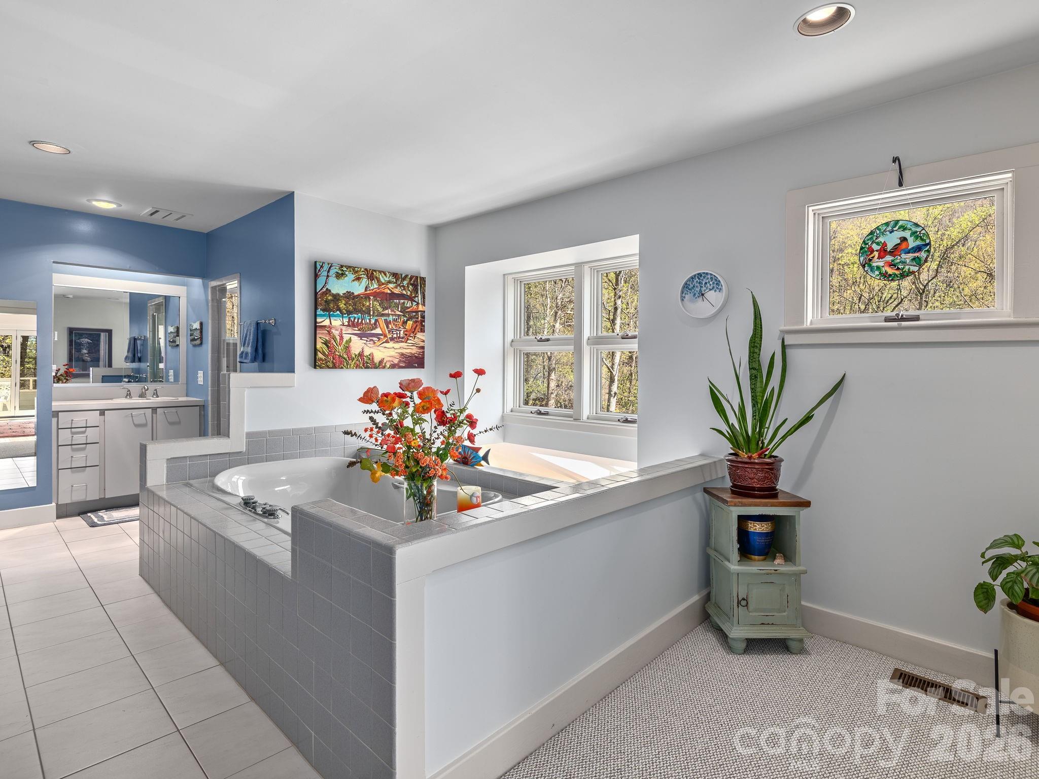 312 Covewood Trail Asheville NC 28805