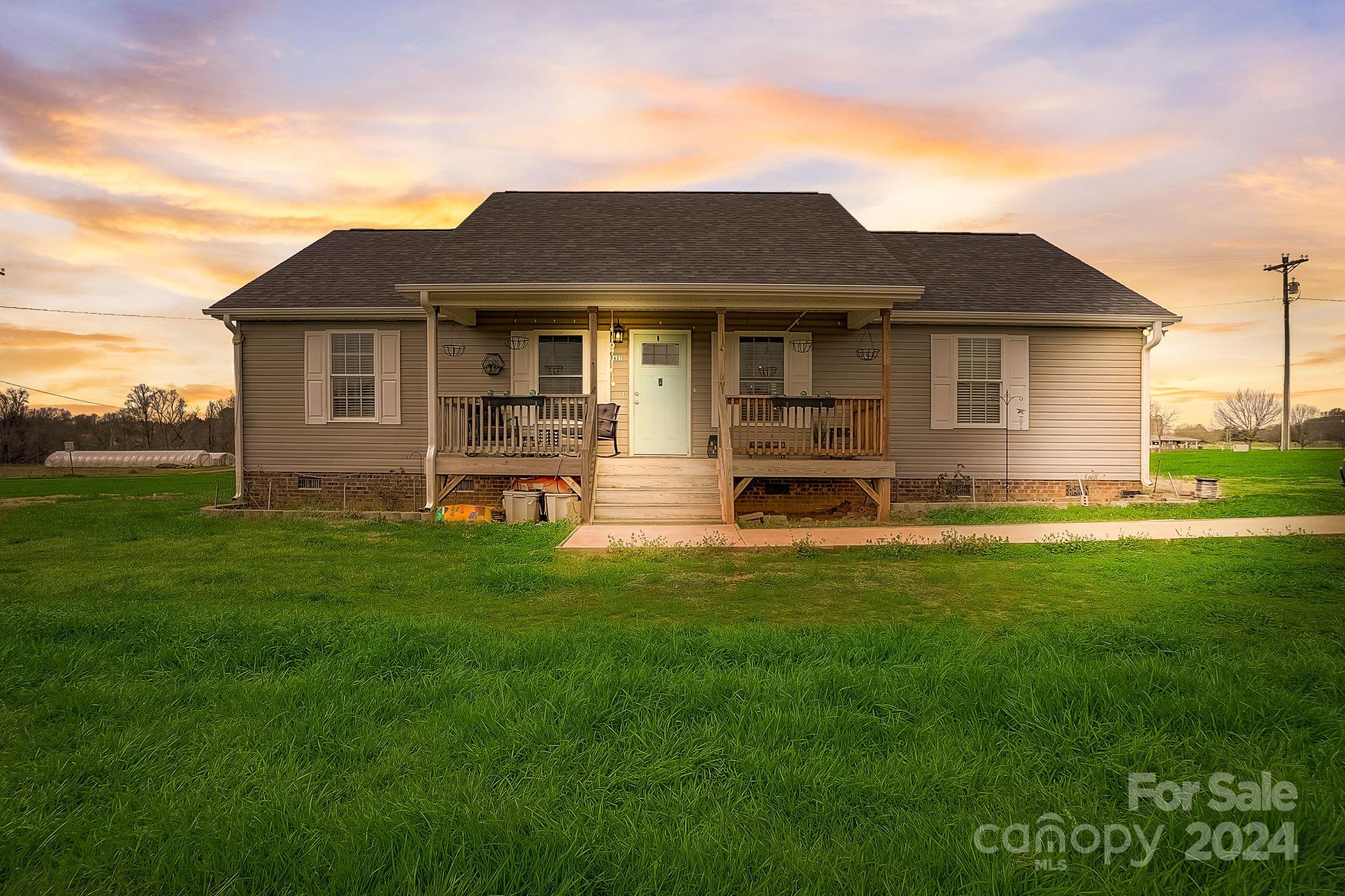 2407 Dellinger Drive Newton NC 28658