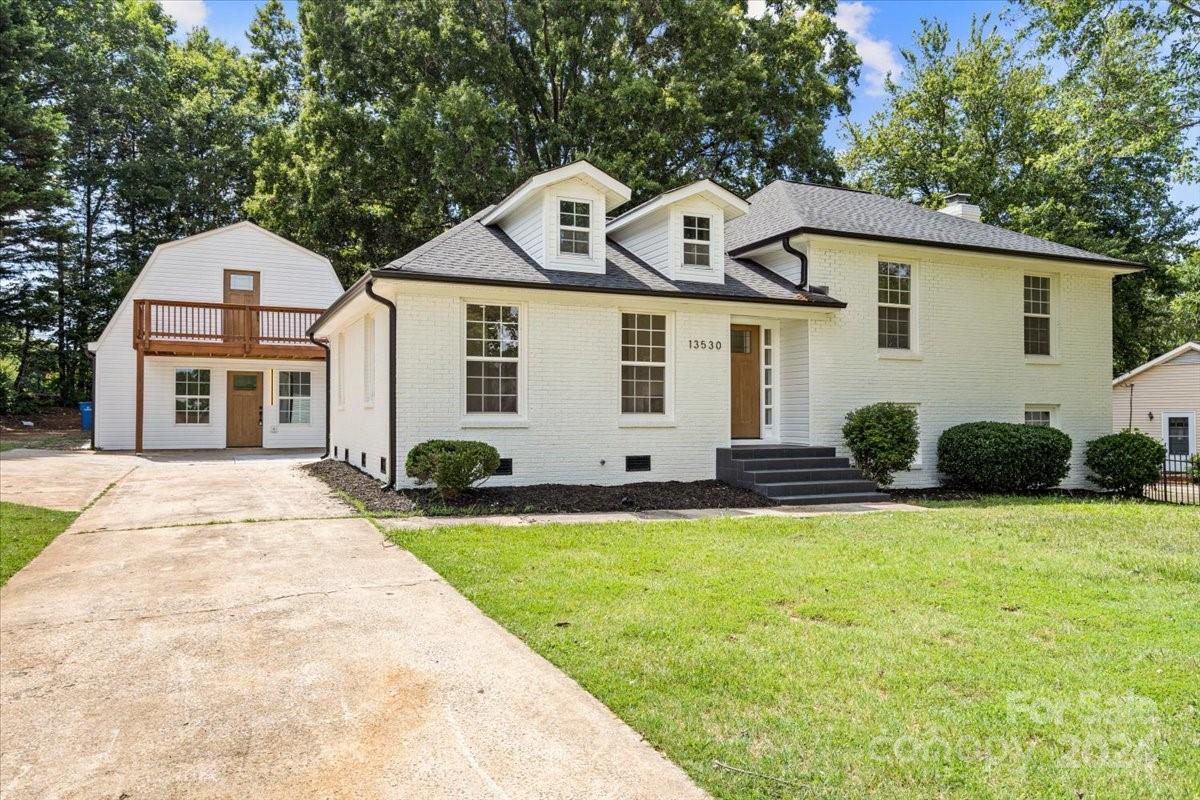 13530 Four Oaks Lane Matthews NC 28105