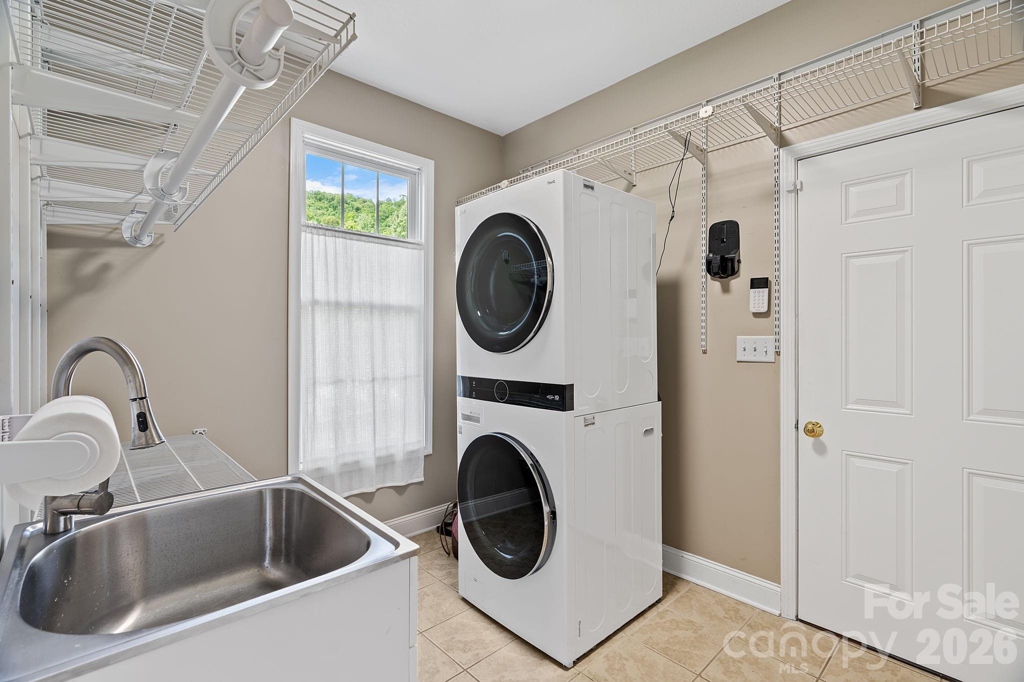 34 Carden Drive Weaverville NC 28787