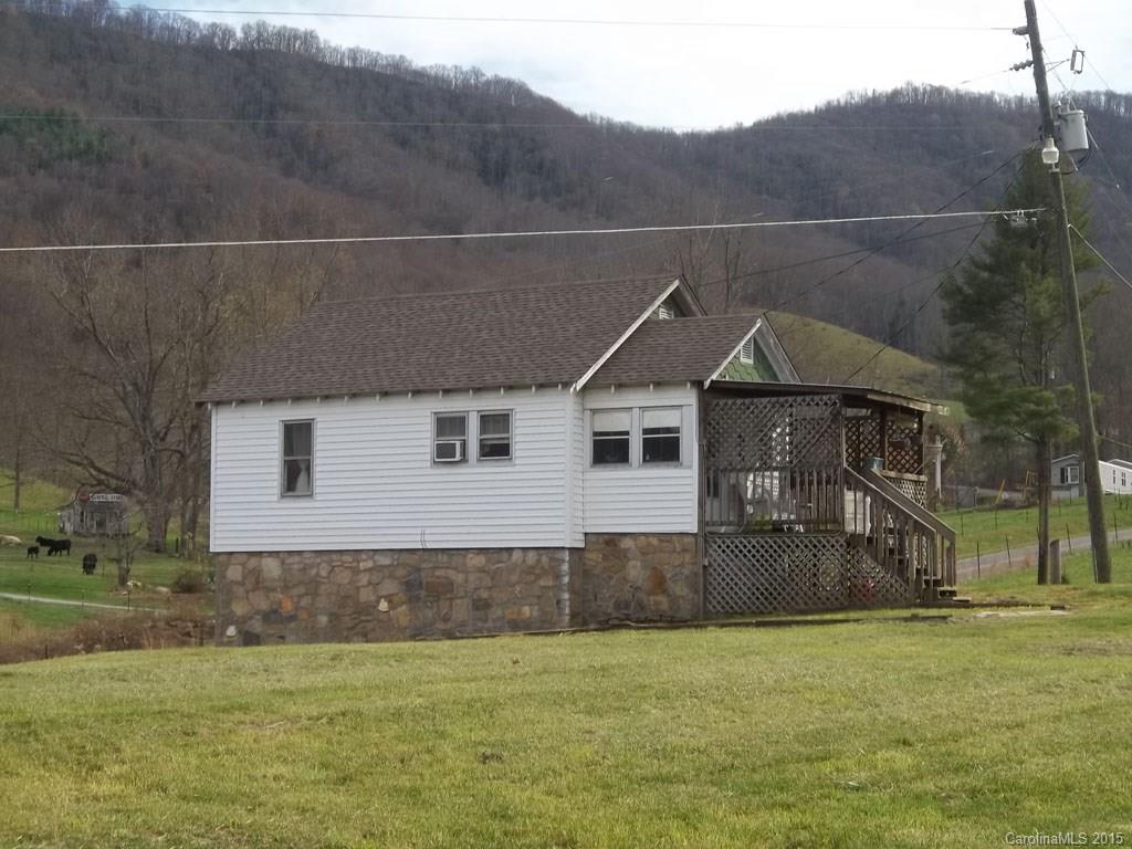 4592 Dutch Cove Road Canton NC 28716