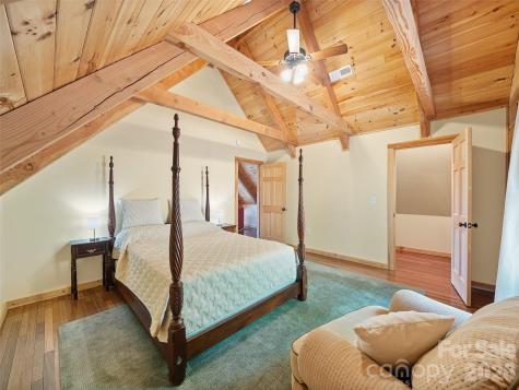 483 Birdie Lane Bakersville NC 28705