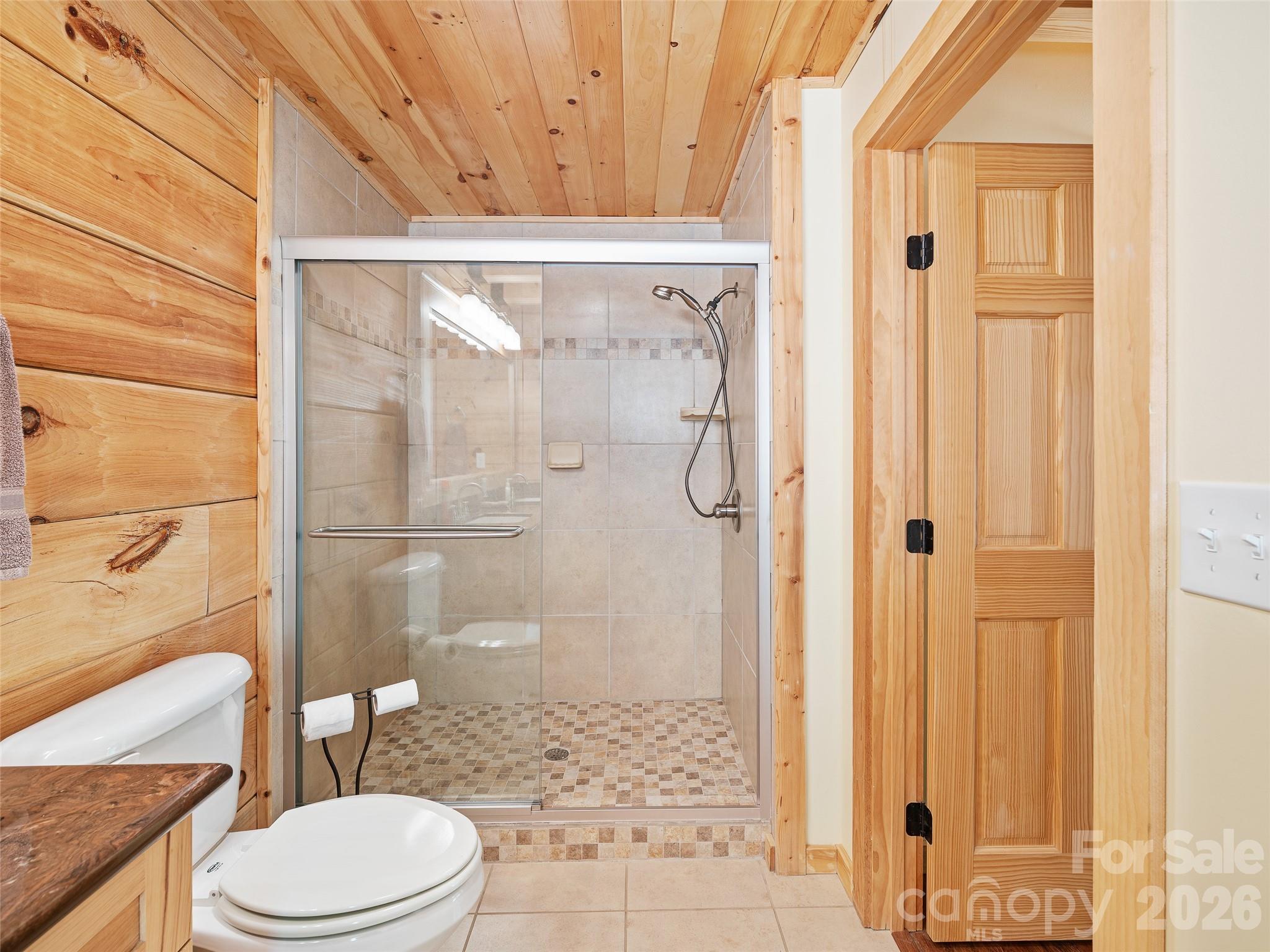 483 Birdie Lane Bakersville NC 28705