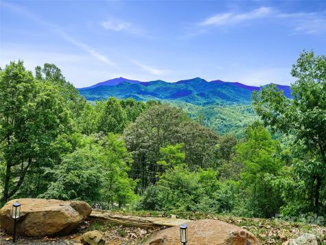 483 Birdie Lane Bakersville NC 28705