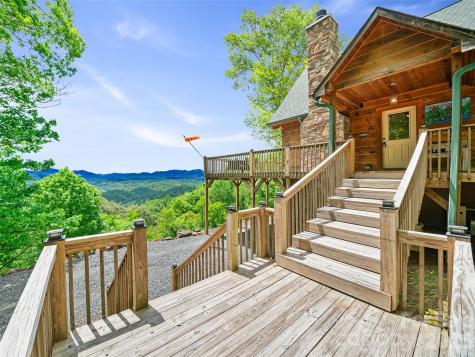 483 Birdie Lane Bakersville NC 28705