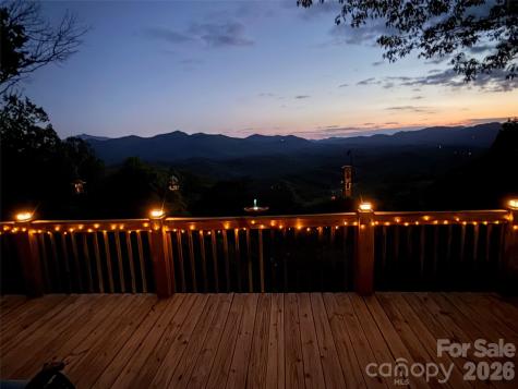 483 Birdie Lane Bakersville NC 28705