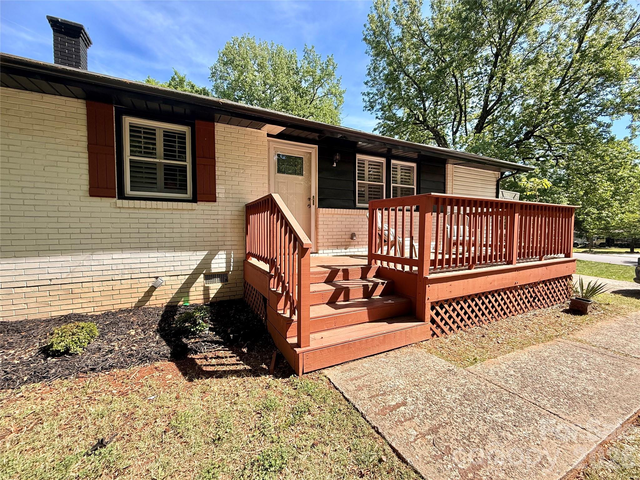 401 Rutland Drive Charlotte NC 28217