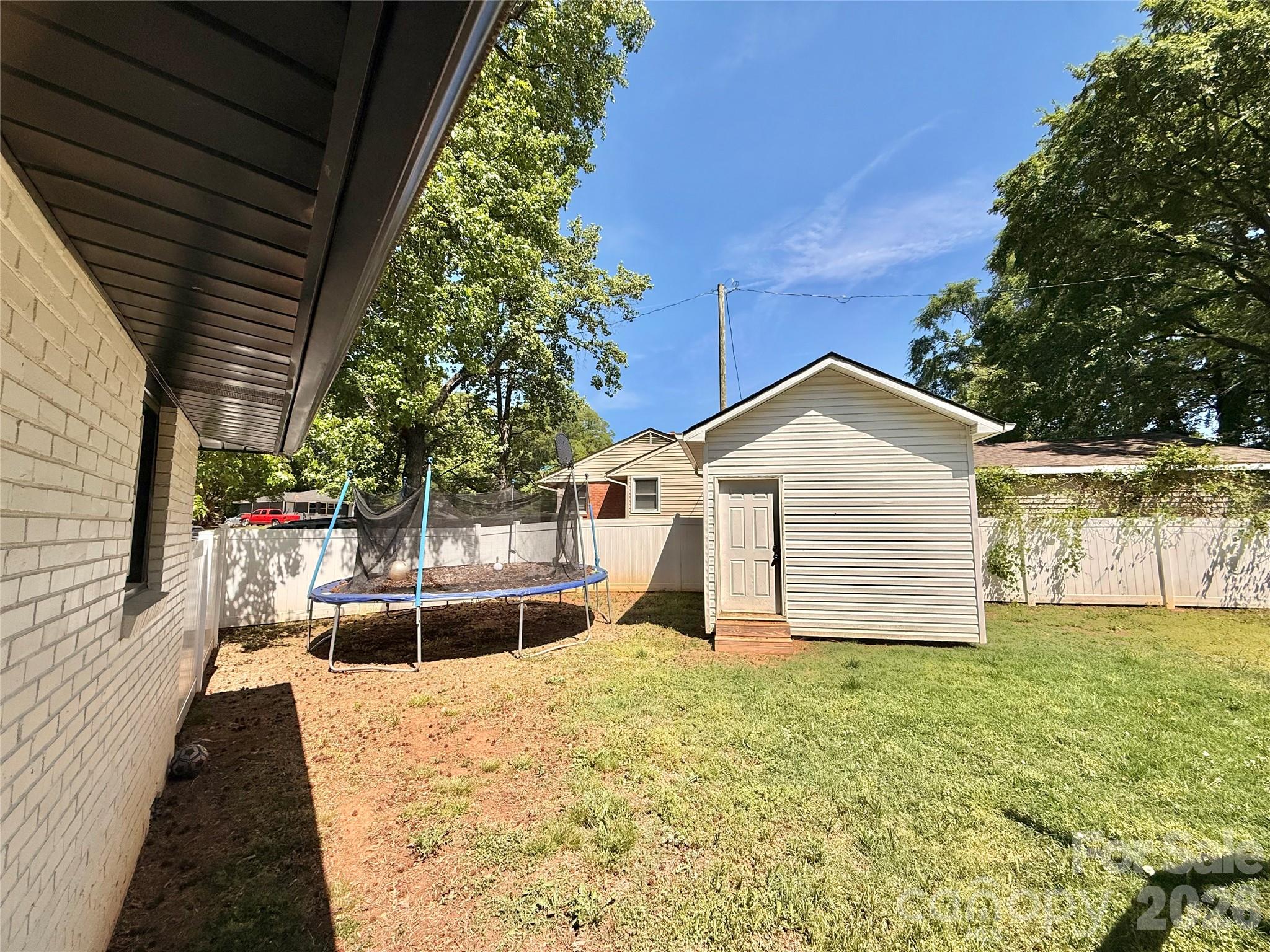 401 Rutland Drive Charlotte NC 28217