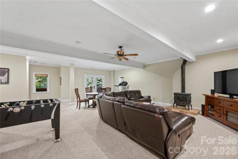 128 Churchill Downs Drive Fairview NC 28730