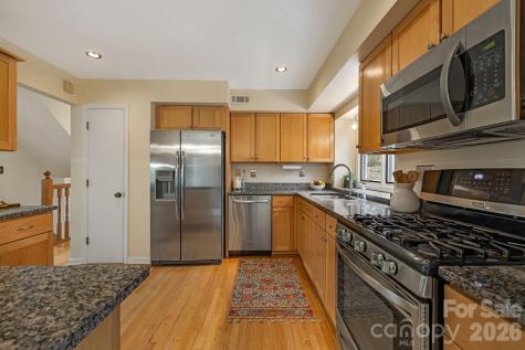 45 Windward Drive Asheville NC 28803