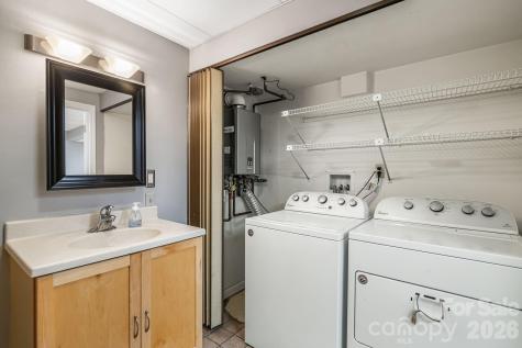 45 Windward Drive Asheville NC 28803