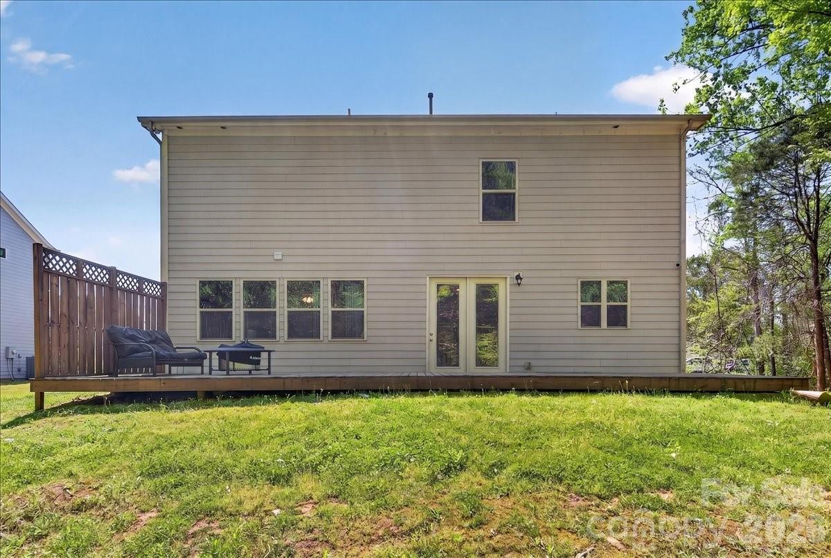 265 Meadow Oaks Drive SE Concord NC 28025