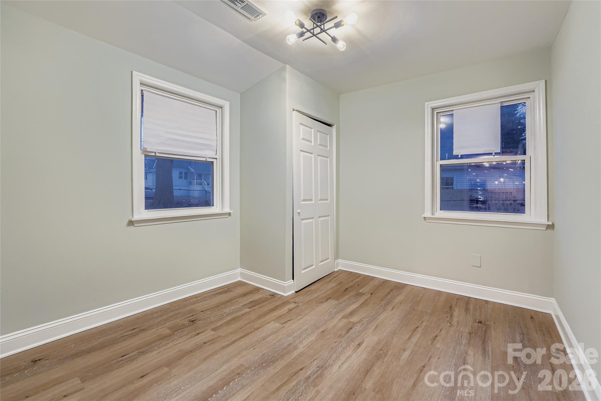 307 S Ransom Street Gastonia NC 28052
