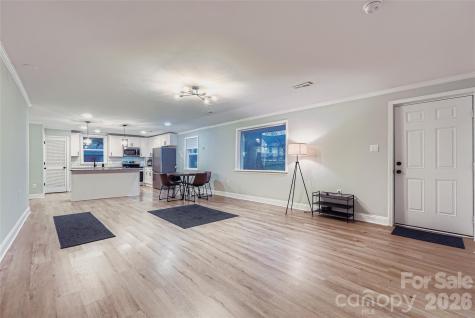 307 S Ransom Street Gastonia NC 28052