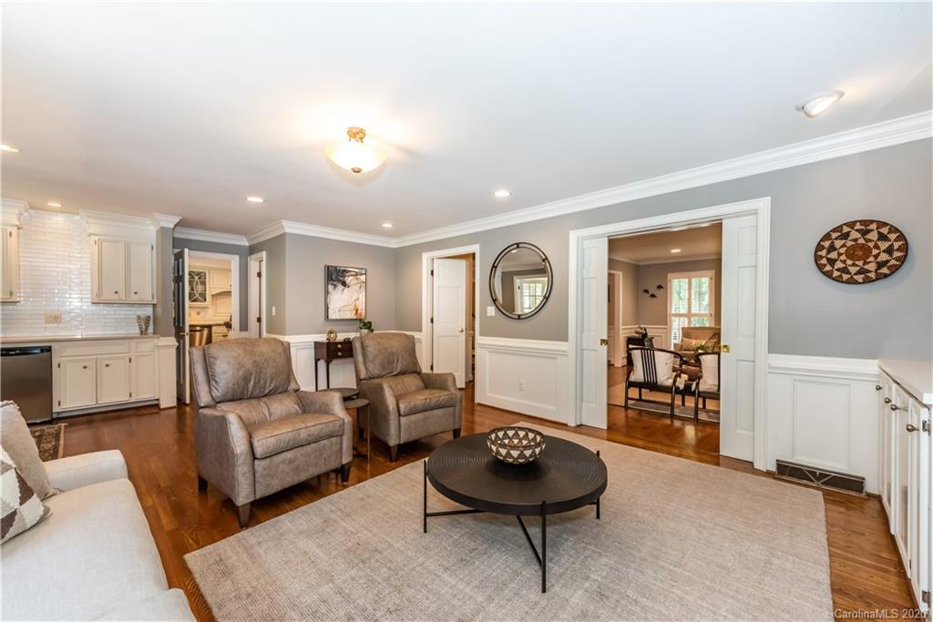 2404 Tattersall Drive Charlotte NC 28210
