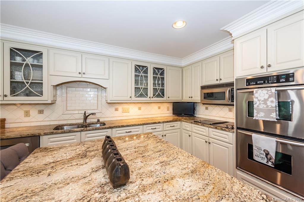 2404 Tattersall Drive Charlotte NC 28210