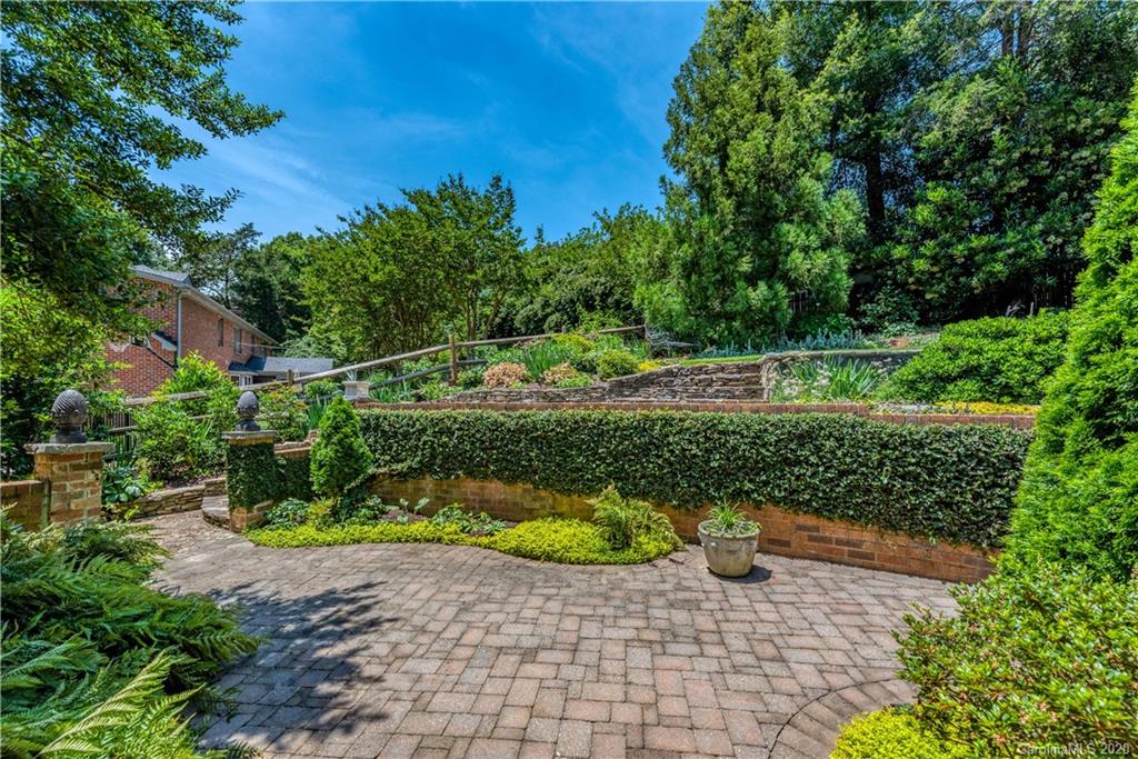 2404 Tattersall Drive Charlotte NC 28210