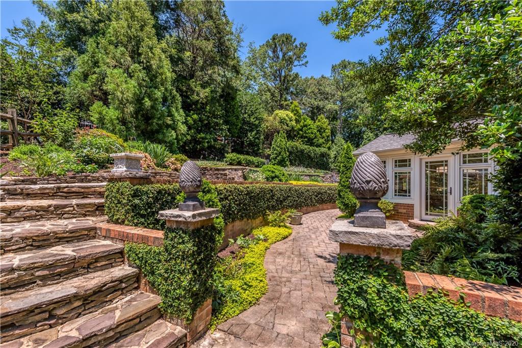 2404 Tattersall Drive Charlotte NC 28210