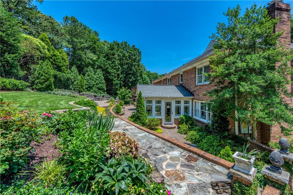 2404 Tattersall Drive Charlotte NC 28210