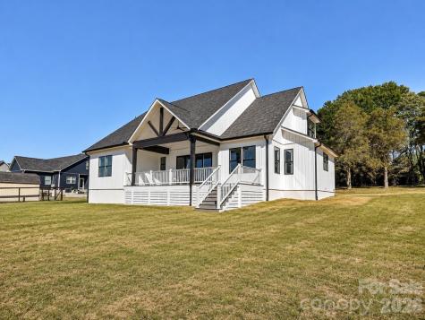 163 Lone Pine Road Statesville NC 28625