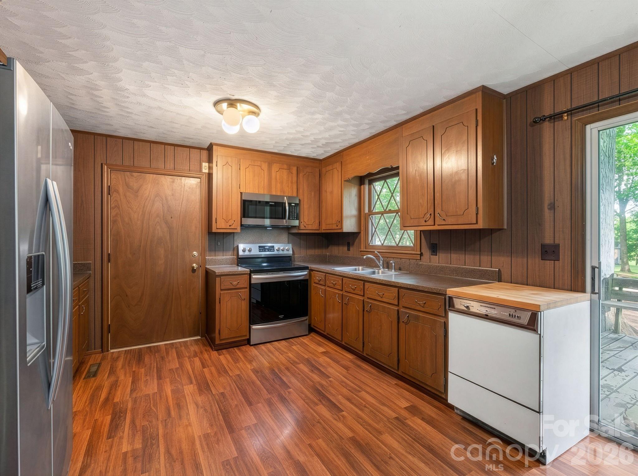 145 Nathaniel Lane Kannapolis NC 28081