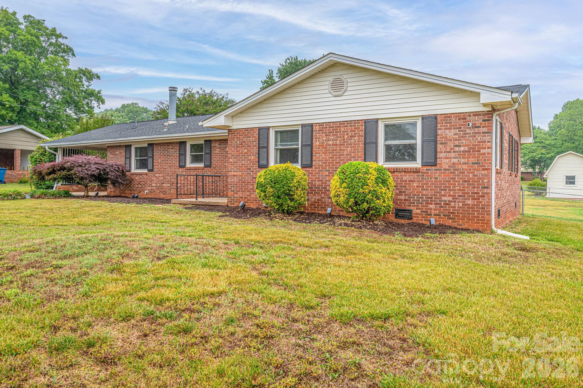 4012 Allison Street Hickory NC 28601