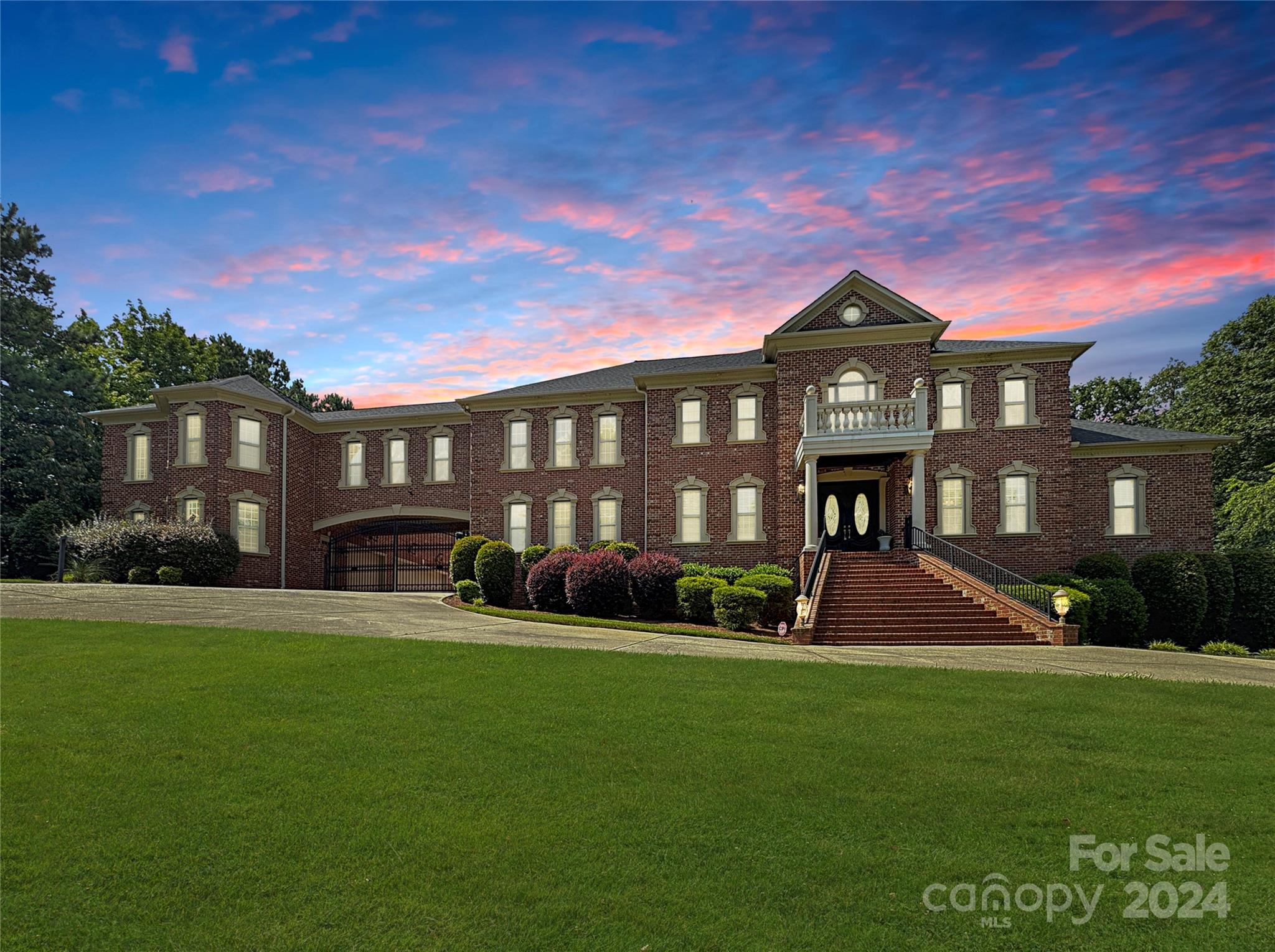 9100 Woodhall Lake Drive Waxhaw NC 28173